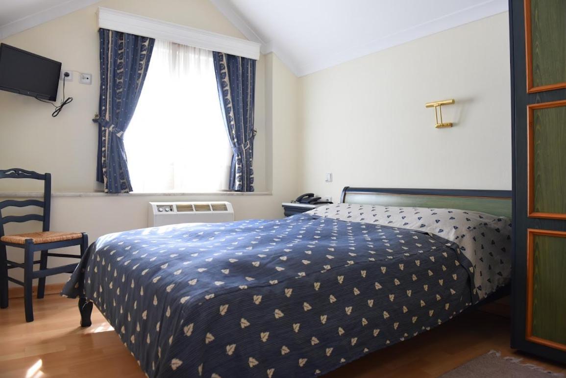 Aiolis Hotel 카스토리아 외부 사진